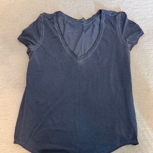 Women's V-Neck lululemon blue slub tee